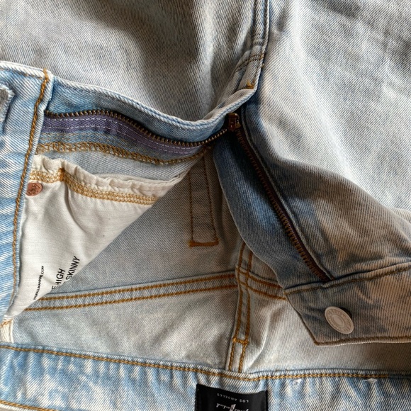 7 For All Mankind High Waist Skinny Jeans Light Wash Distressed Size 24 - Picture 5 of 10